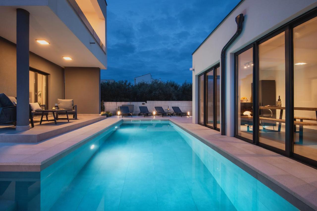 Eia Villa